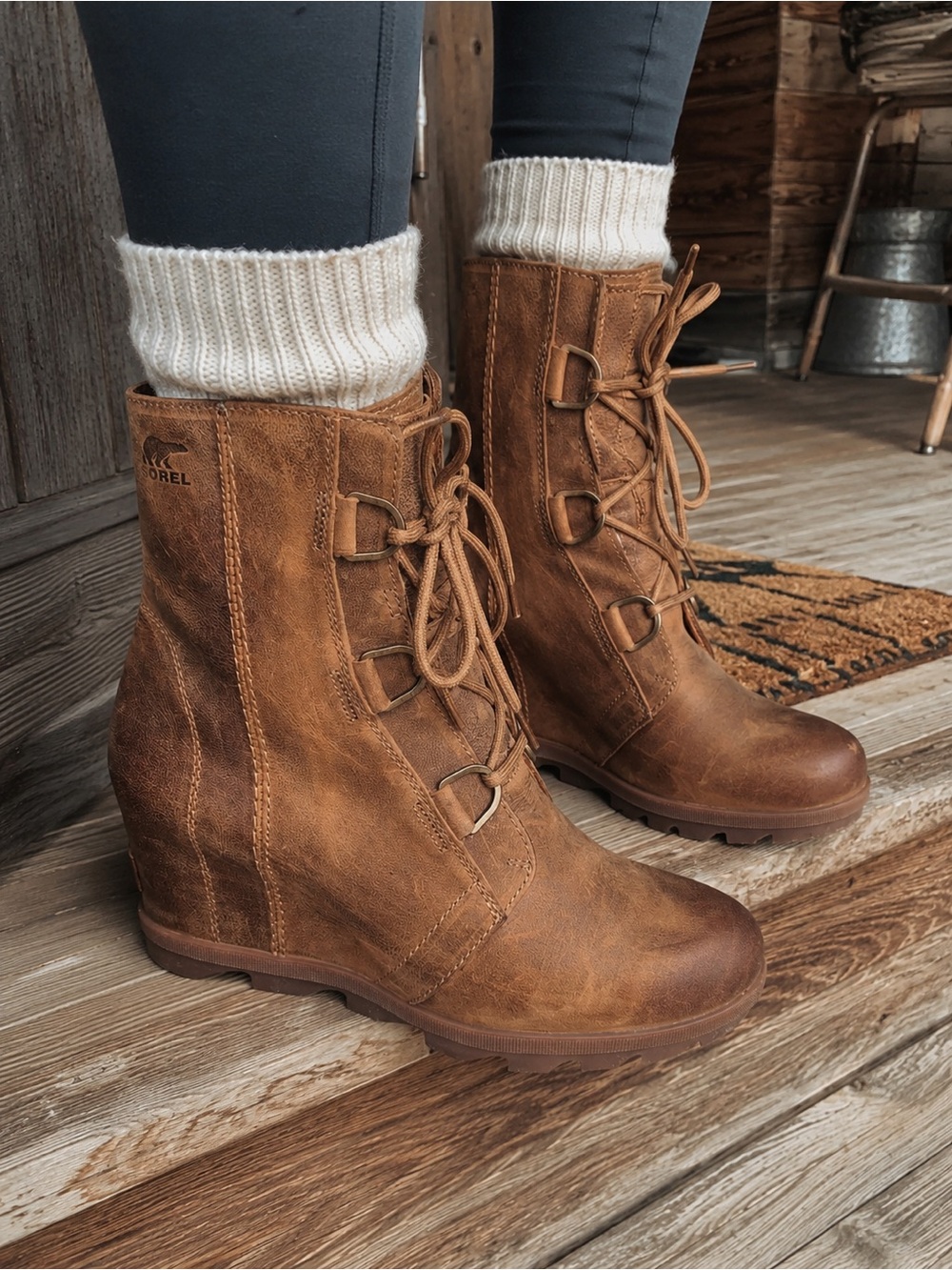 Sorel Joan of Arctic Wedge III Lexie Lace Up Boots Womens 12 Cognac Leather